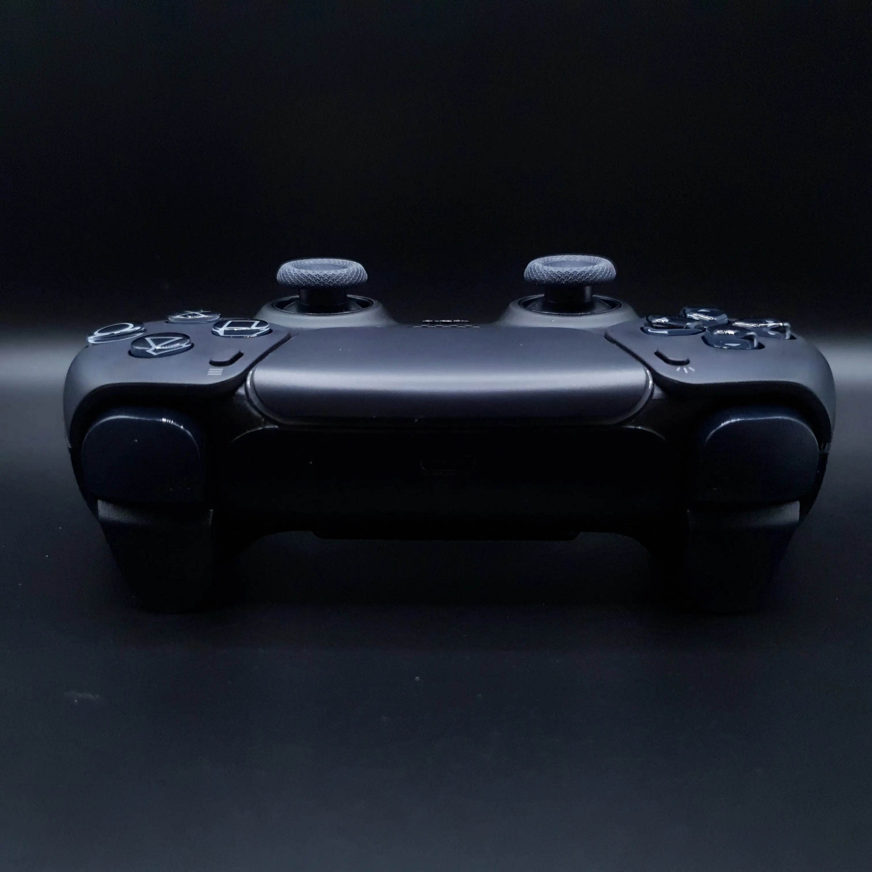 GOAT OBSIDIAN CUSTOM PS5 CONTROLLER